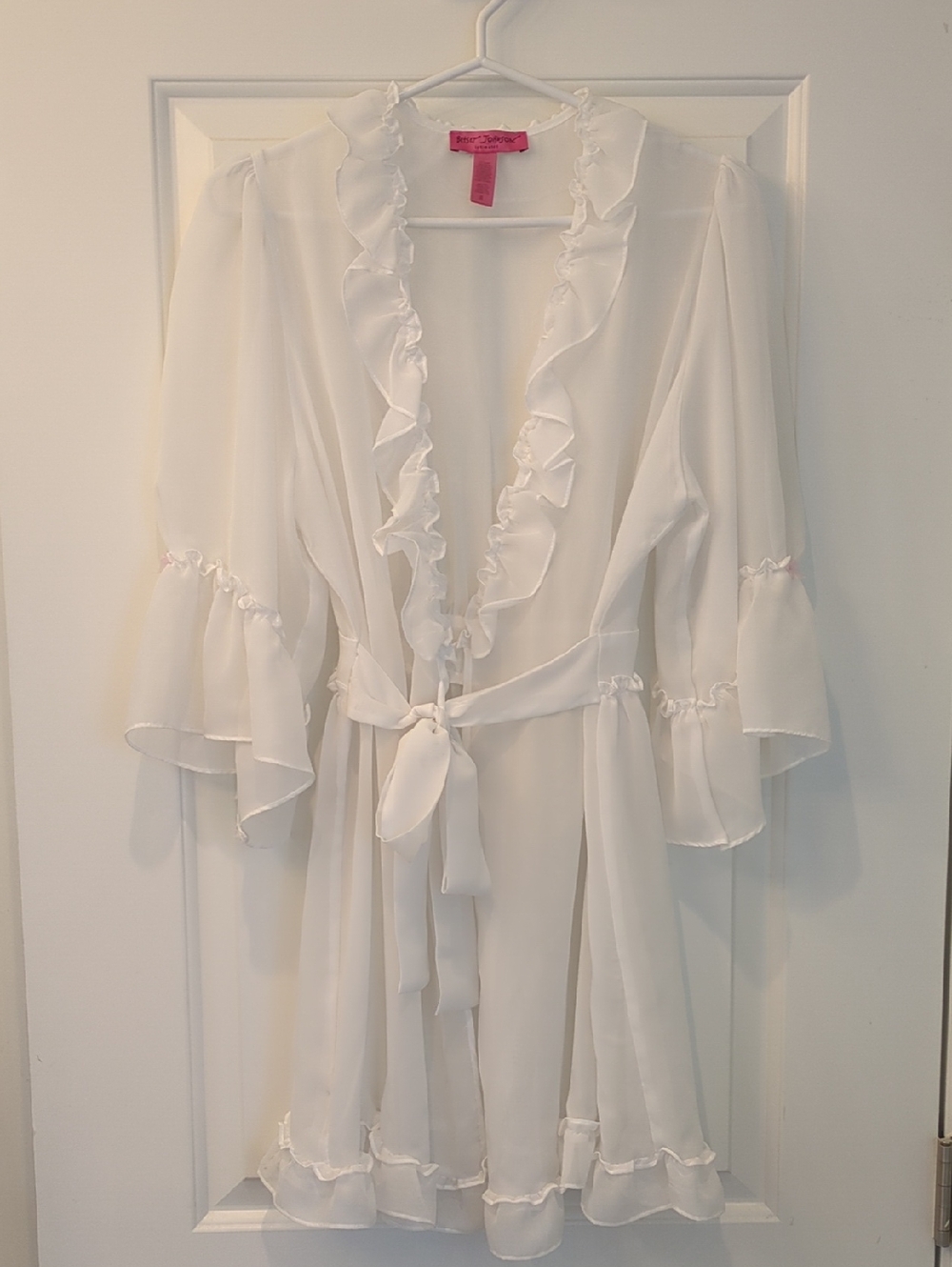 Betsey Johnson White Sheer Ruffled Tie-Waist Robe